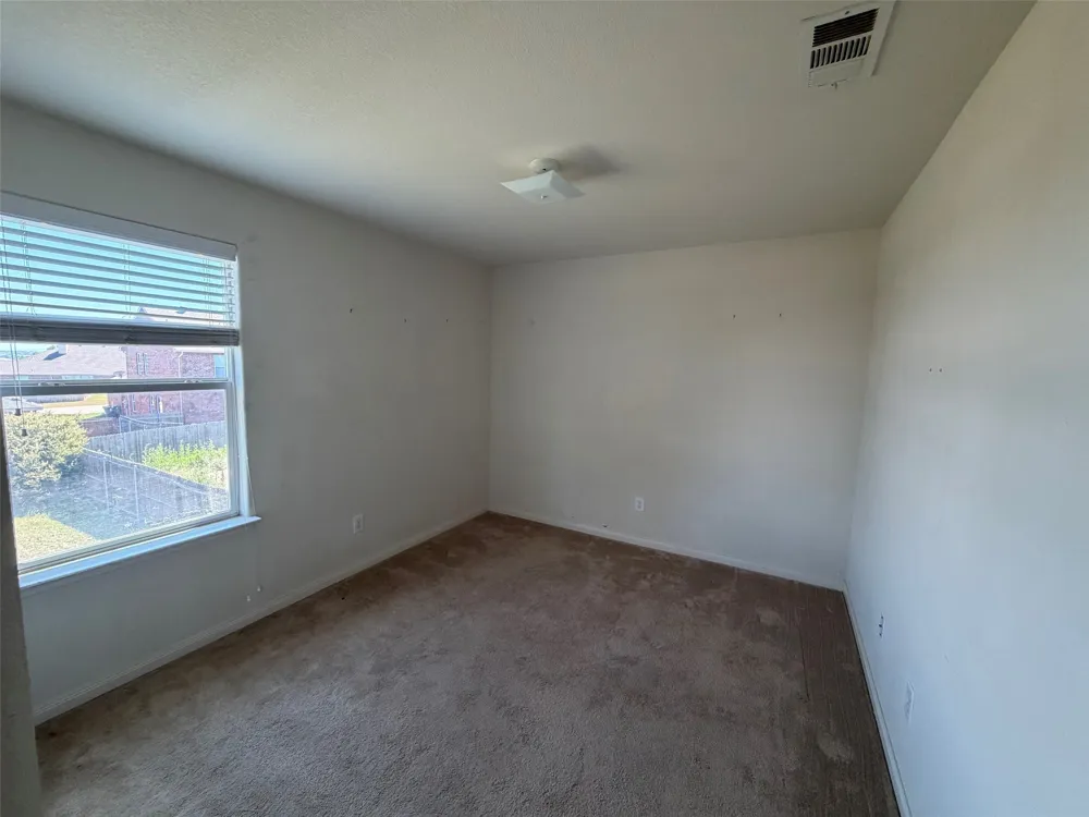 110 Cowpoke Court Newark, TX 76071