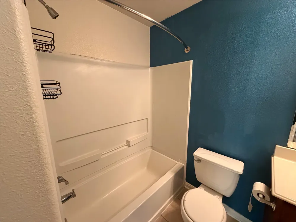 110 Cowpoke Court Newark, TX 76071