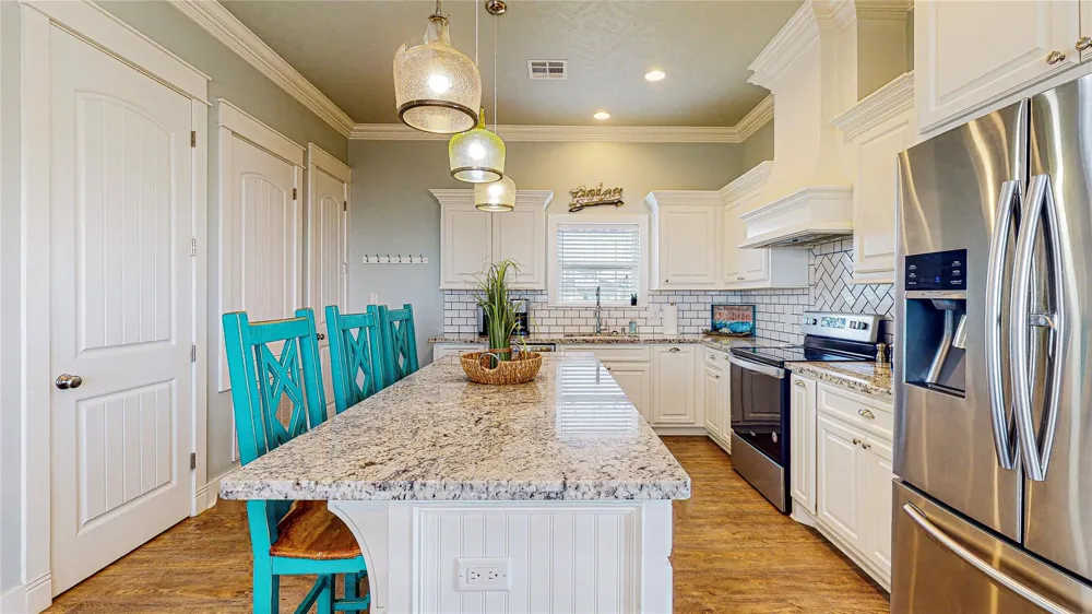 1969 Avenue J Crystal Beach, TX 77650
