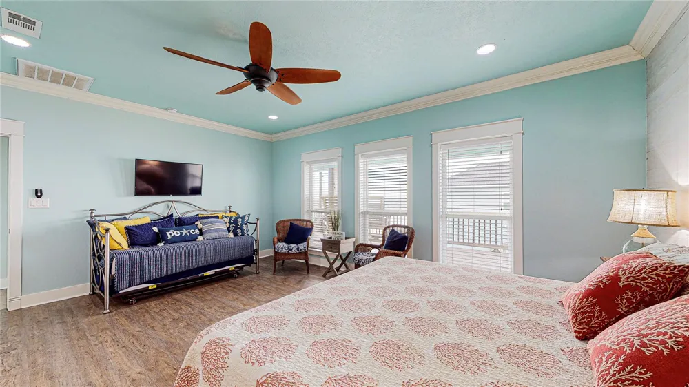 1969 Avenue J Crystal Beach, TX 77650