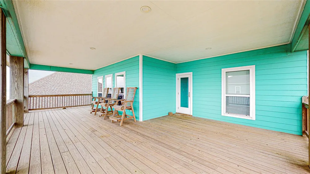 1969 Avenue J Crystal Beach, TX 77650
