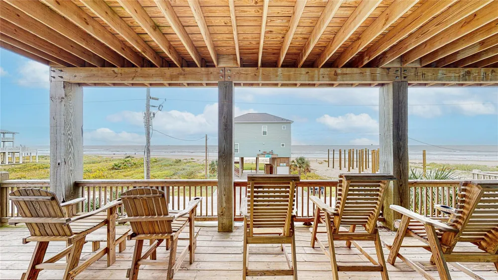 1969 Avenue J Crystal Beach, TX 77650