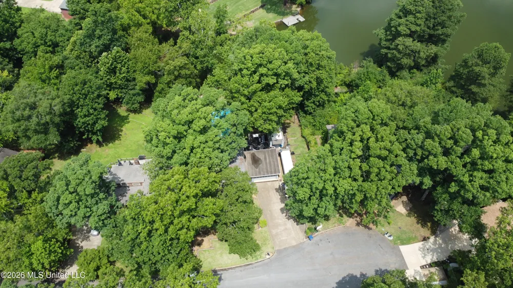 2401 Placid Cove Nesbit, MS 38651