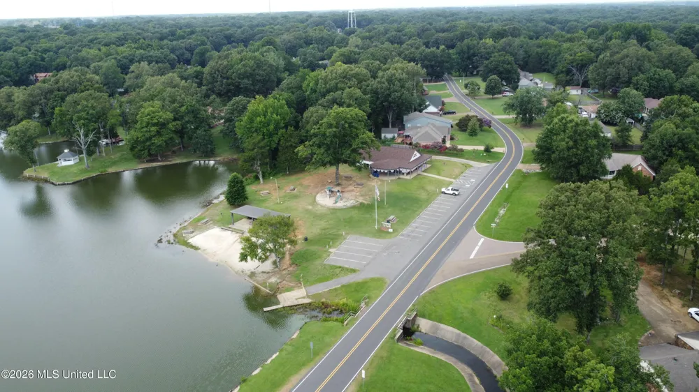 2401 Placid Cove Nesbit, MS 38651