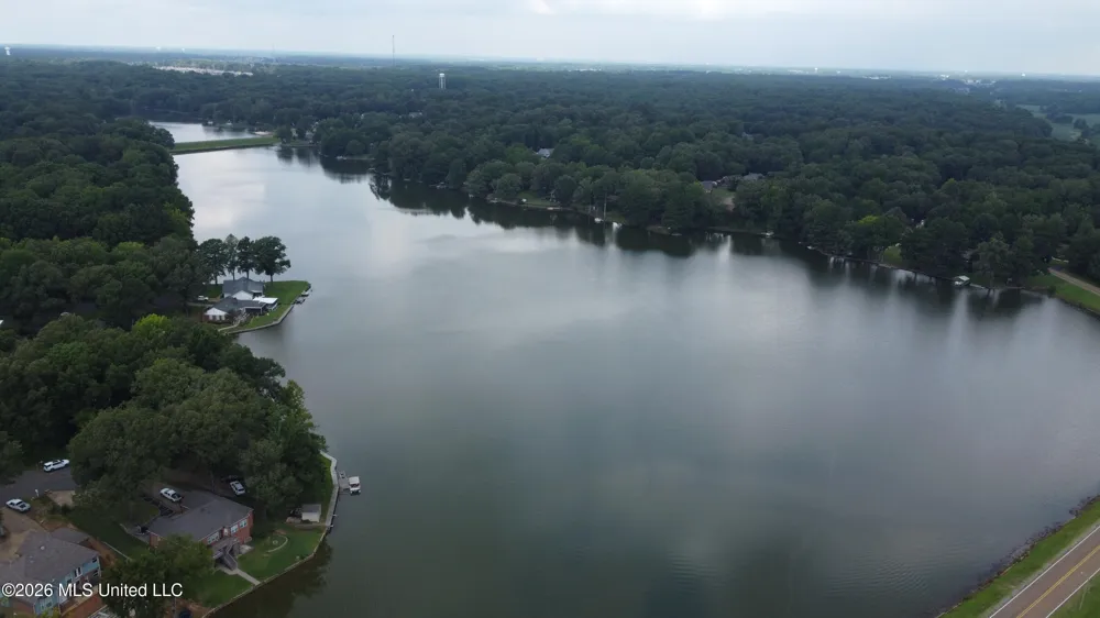 2401 Placid Cove Nesbit, MS 38651