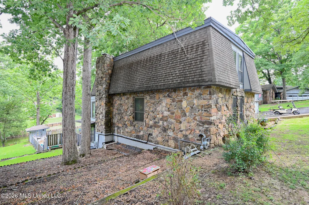 2401 Placid Cove Nesbit, MS 38651