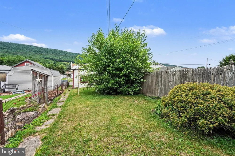 209 MAIN STREET Lykens, PA 17048
