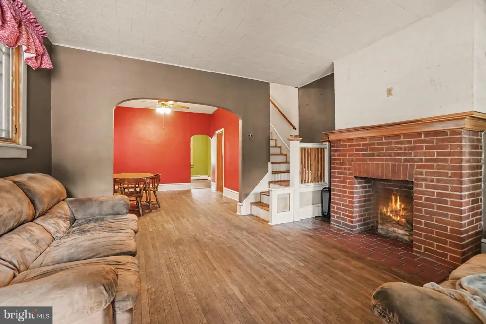 209 MAIN STREET Lykens, PA 17048