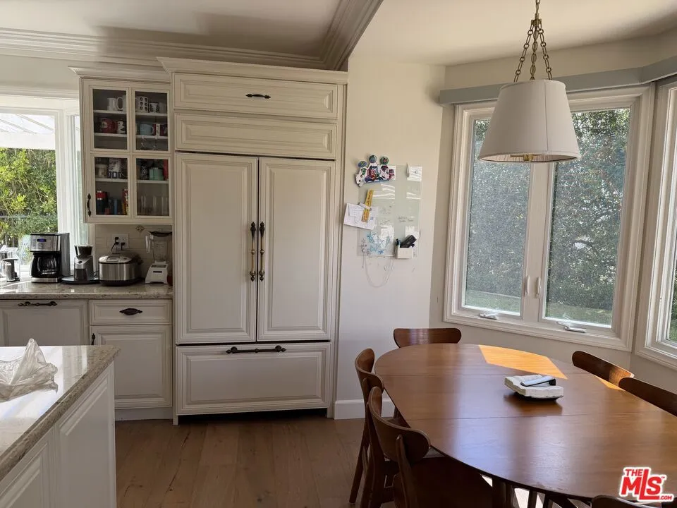27 Horseshoe Lane Palos Verdes Peninsula, CA 90274
