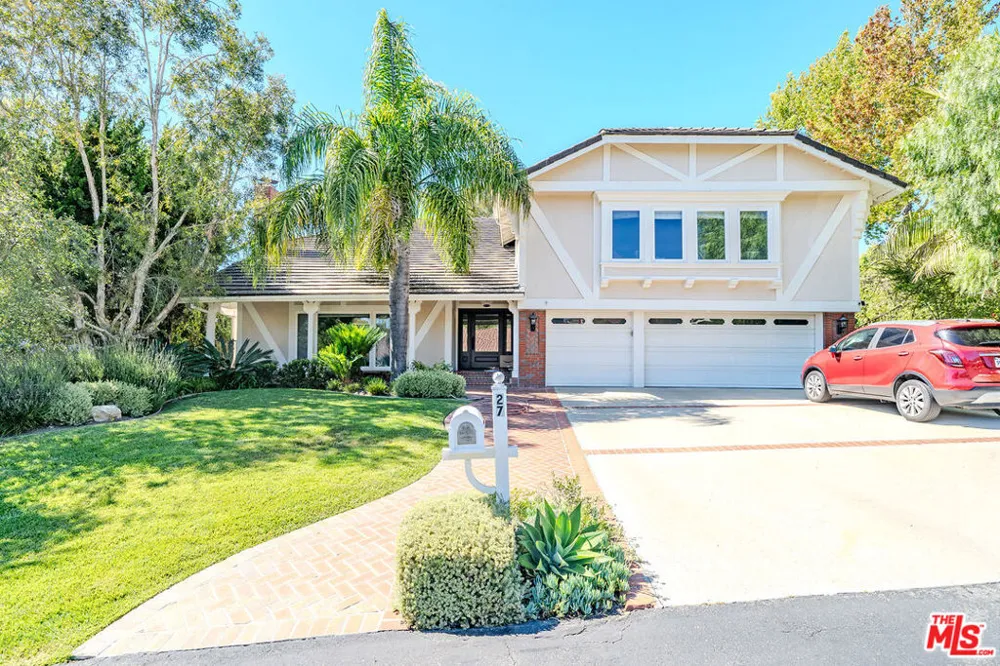 27 Horseshoe Lane Palos Verdes Peninsula, CA 90274