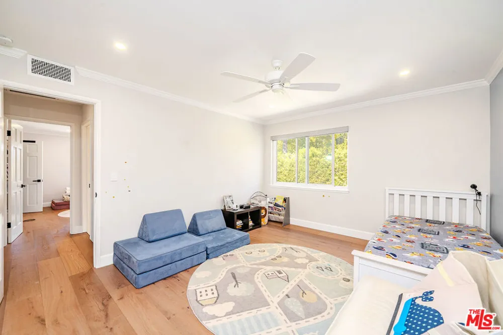 27 Horseshoe Lane Palos Verdes Peninsula, CA 90274