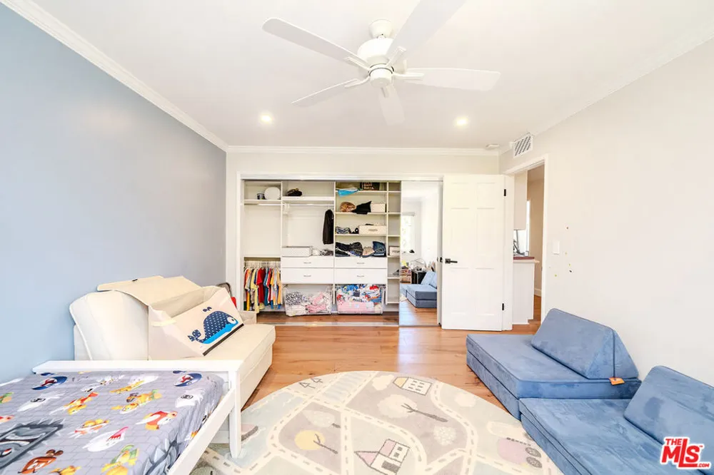 27 Horseshoe Lane Palos Verdes Peninsula, CA 90274