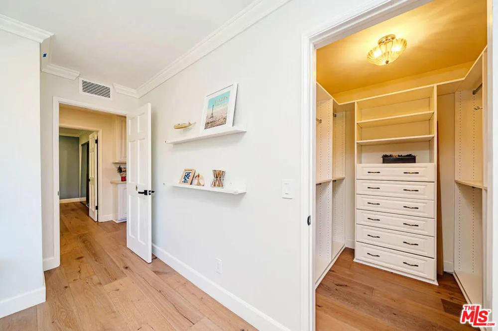 27 Horseshoe Lane Palos Verdes Peninsula, CA 90274