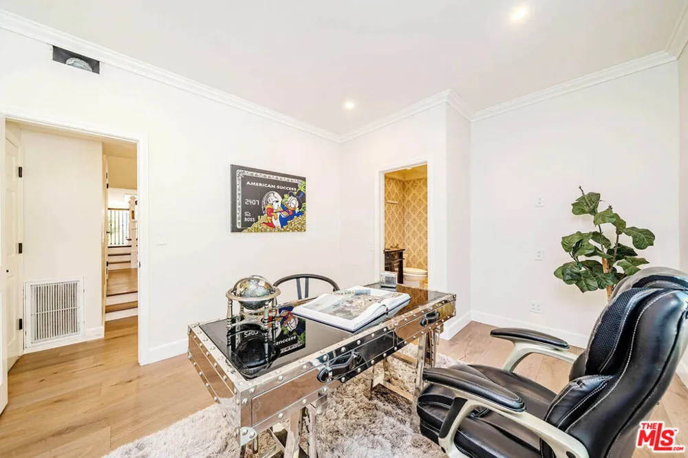 27 Horseshoe Lane Palos Verdes Peninsula, CA 90274