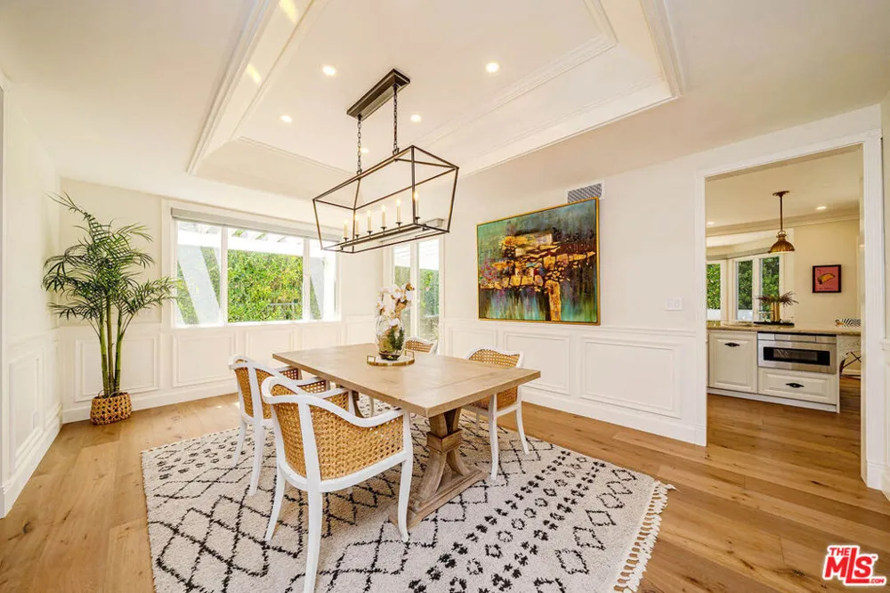 27 Horseshoe Lane Palos Verdes Peninsula, CA 90274