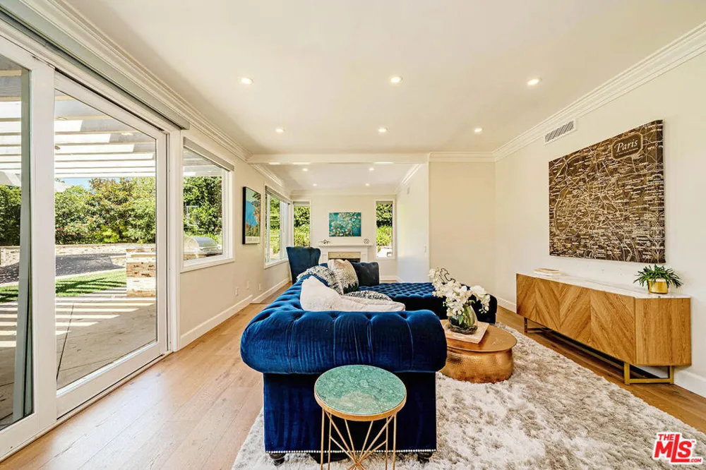 27 Horseshoe Lane Palos Verdes Peninsula, CA 90274