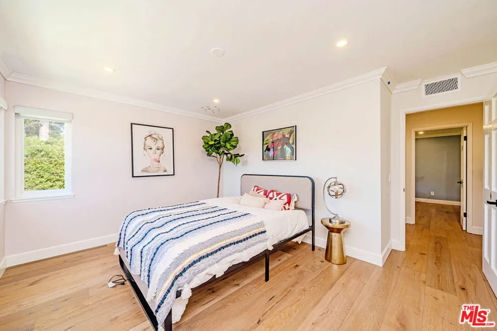 27 Horseshoe Lane Palos Verdes Peninsula, CA 90274