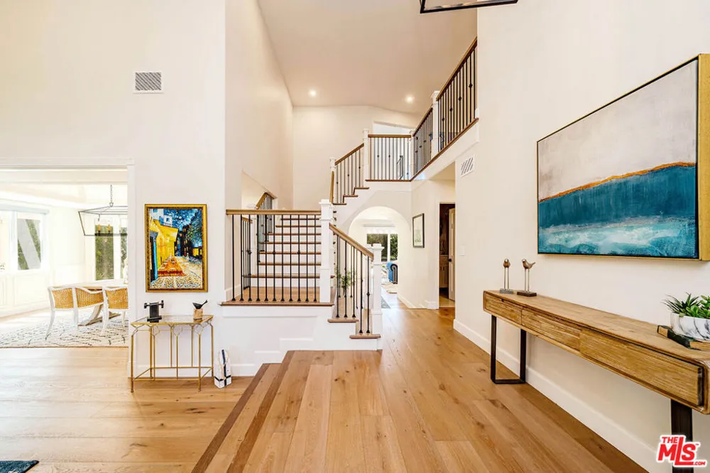 27 Horseshoe Lane Palos Verdes Peninsula, CA 90274
