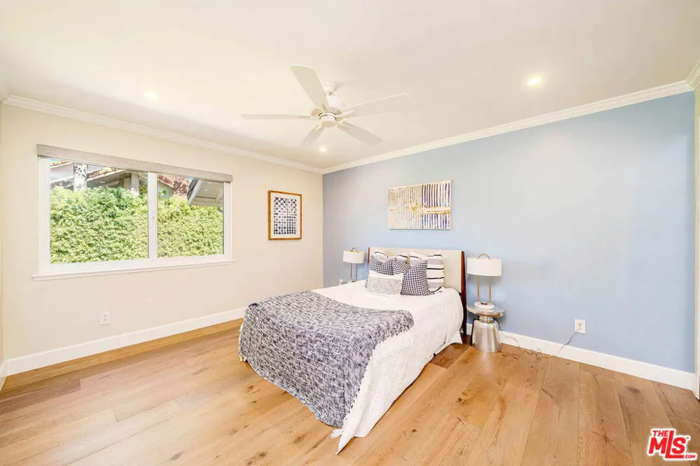 27 Horseshoe Lane Palos Verdes Peninsula, CA 90274