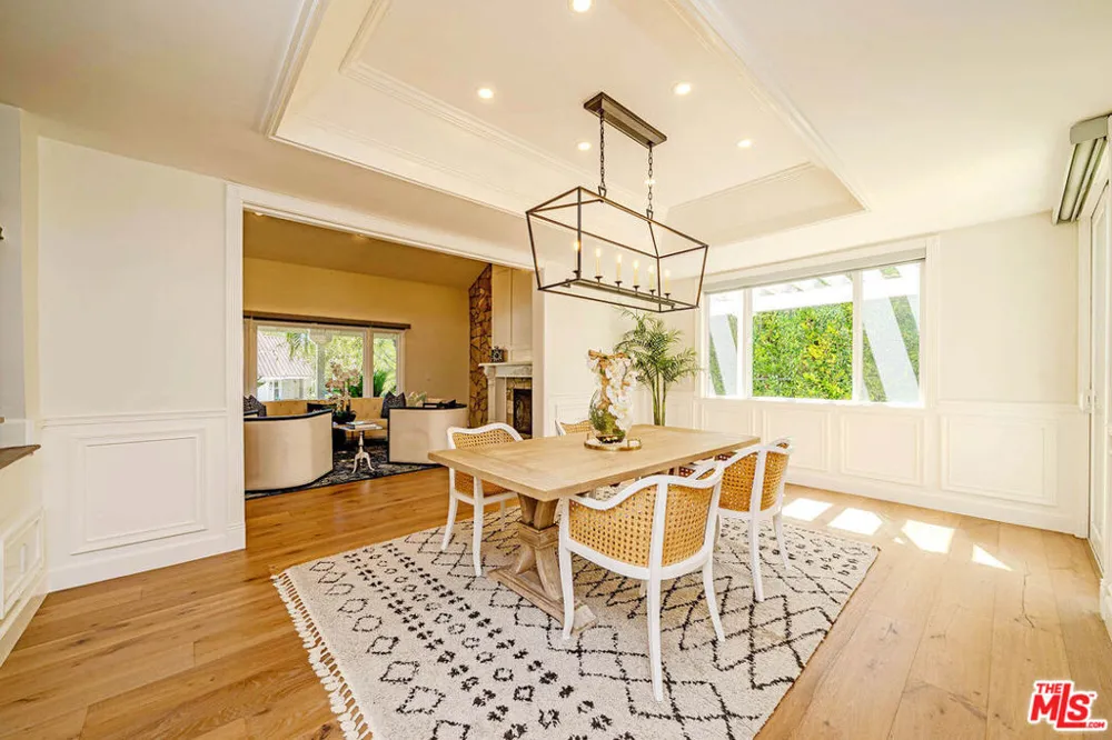 27 Horseshoe Lane Palos Verdes Peninsula, CA 90274