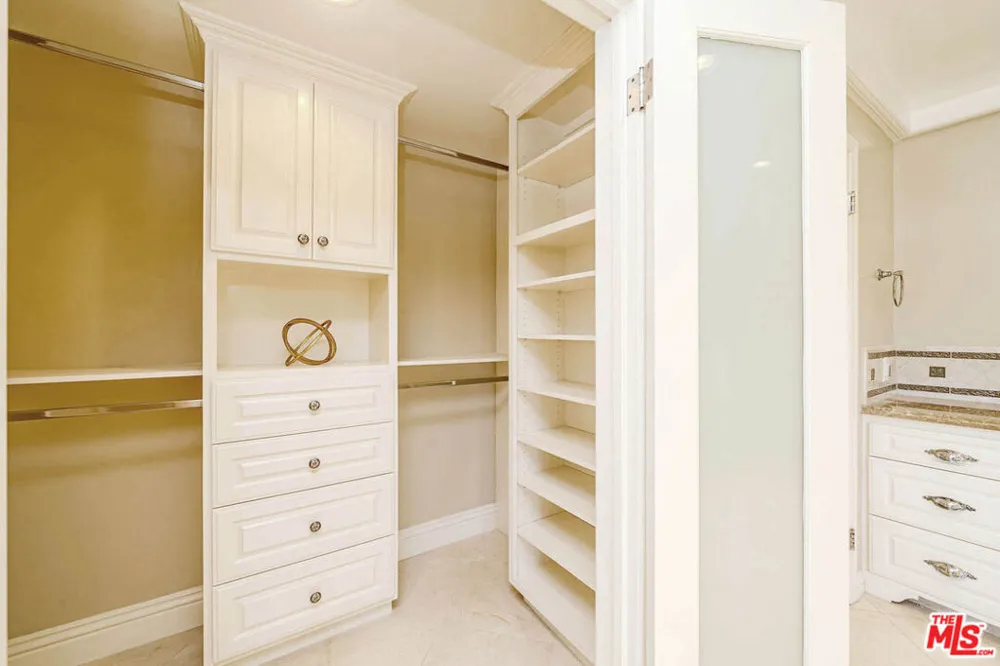27 Horseshoe Lane Palos Verdes Peninsula, CA 90274