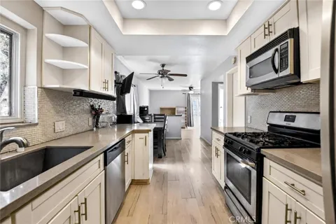 3521 San Fernando