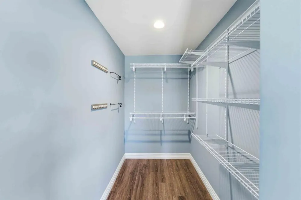 871 Clyde Avenue Santa Clara, CA 95054