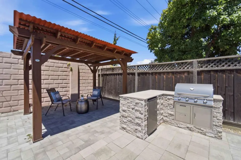 871 Clyde Avenue Santa Clara, CA 95054
