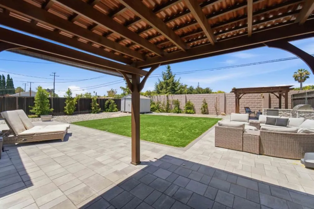871 Clyde Avenue Santa Clara, CA 95054