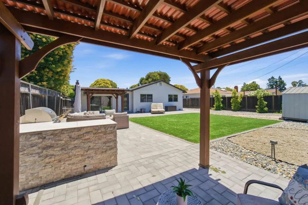 871 Clyde Avenue Santa Clara, CA 95054