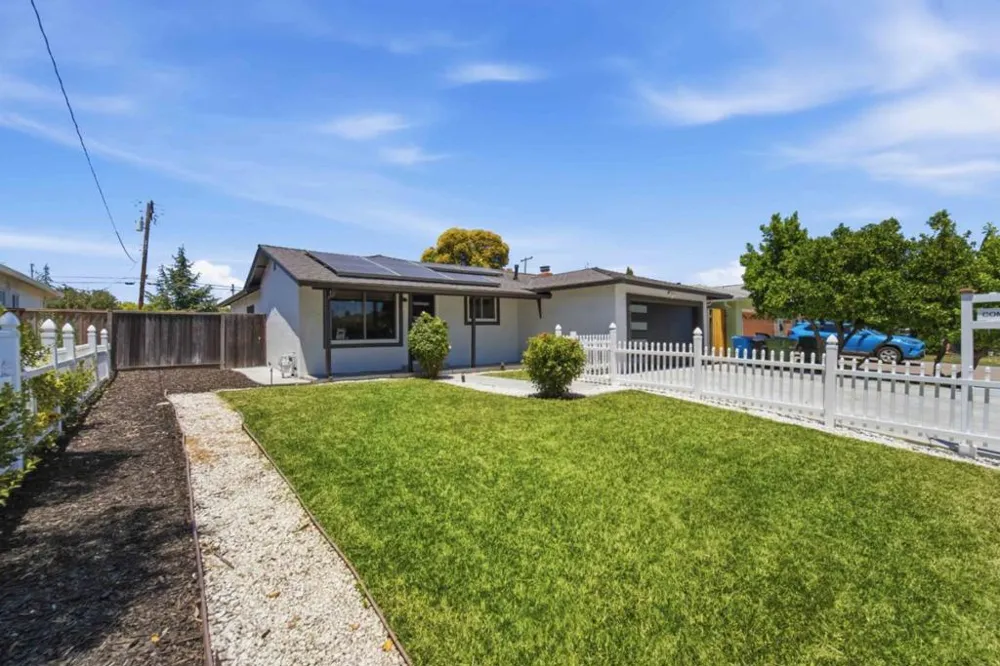 871 Clyde Avenue Santa Clara, CA 95054