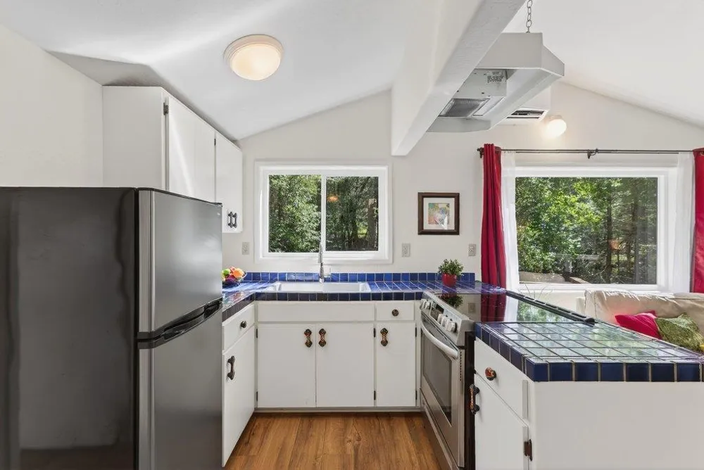 4399 Glenwood Drive Scotts Valley, CA 95066