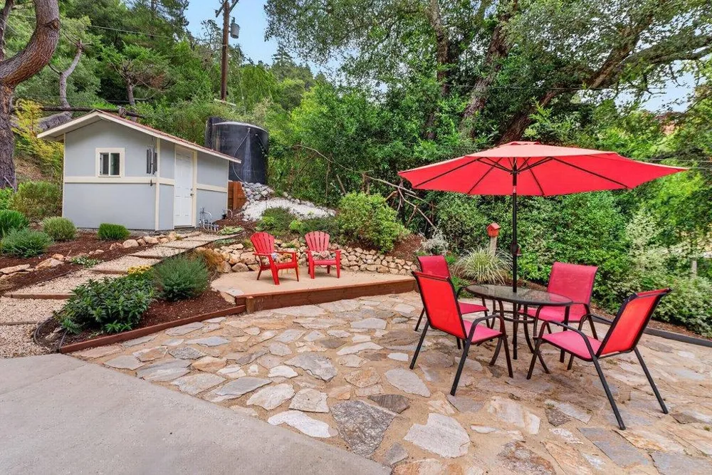 4399 Glenwood Drive Scotts Valley, CA 95066