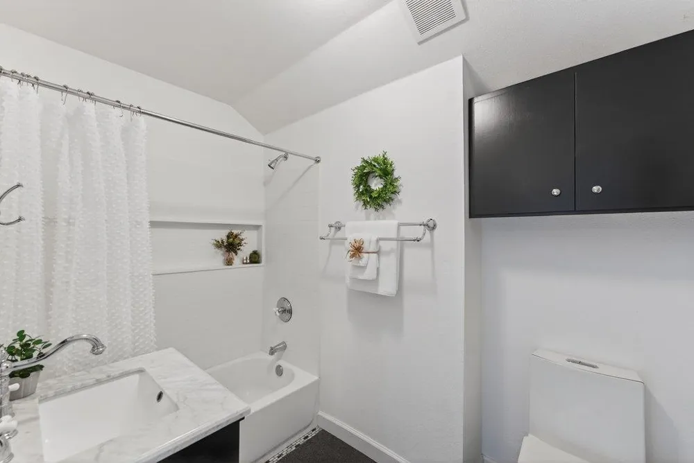 4399 Glenwood Drive Scotts Valley, CA 95066