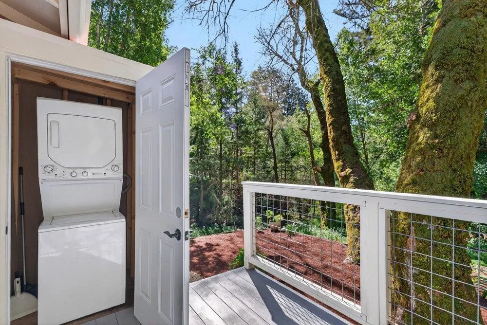 4399 Glenwood Drive Scotts Valley, CA 95066