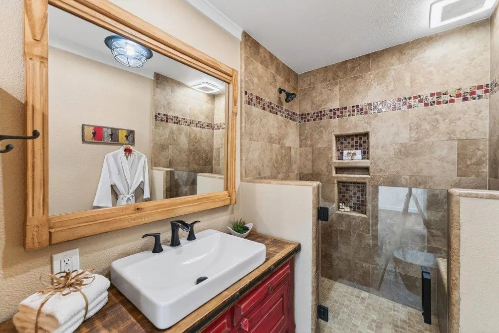 4399 Glenwood Drive Scotts Valley, CA 95066