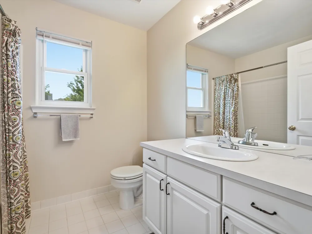 2159 Spring Ridge Drive Ann Arbor, MI 48103