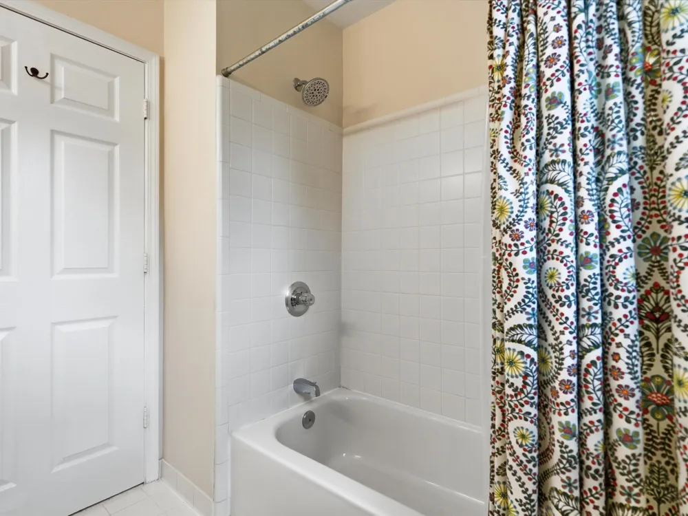 2159 Spring Ridge Drive Ann Arbor, MI 48103