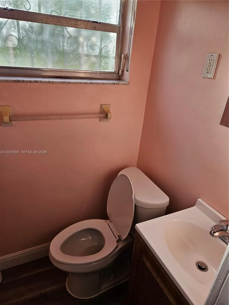 Address Not Shown Delray Beach, FL 33444