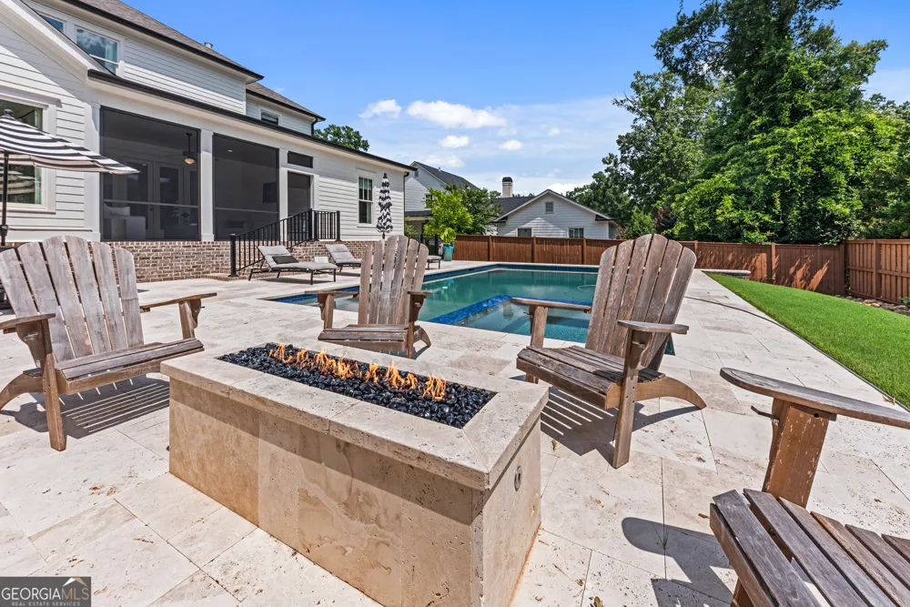 661 Foster Park LN Madison, GA 30650