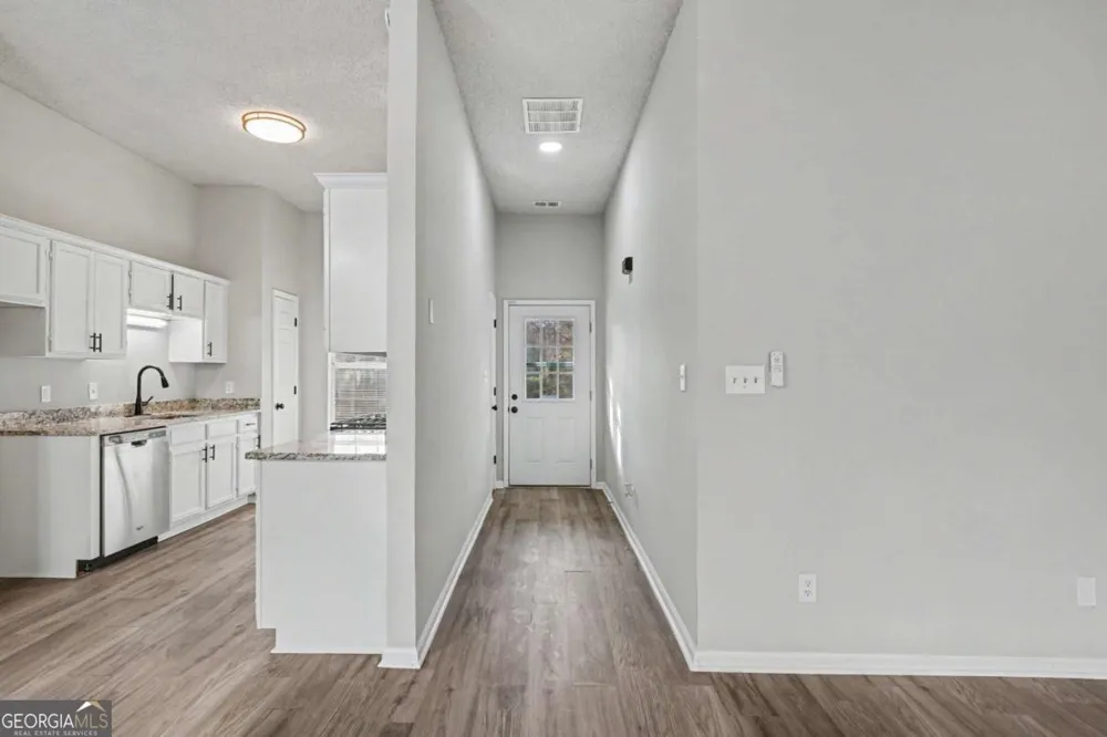 79 Water View DR Stockbridge, GA 30281