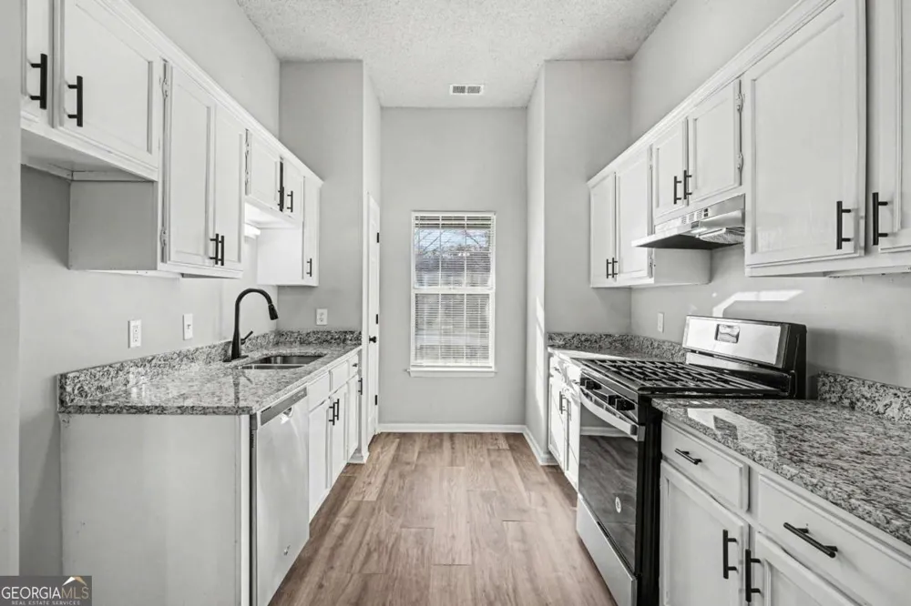 79 Water View DR Stockbridge, GA 30281
