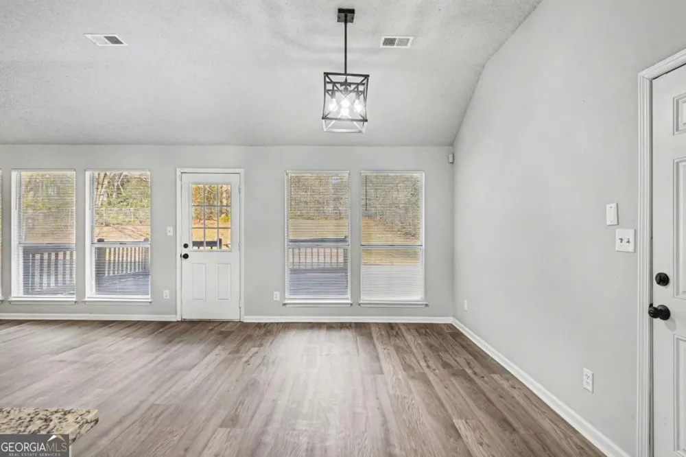 79 Water View DR Stockbridge, GA 30281