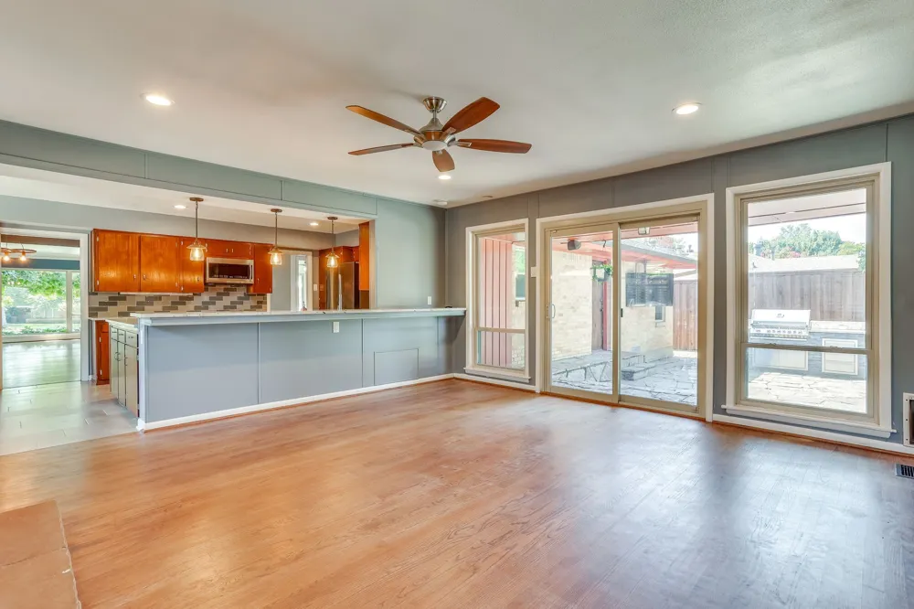 1839 Shelmire Drive Dallas, TX 75224