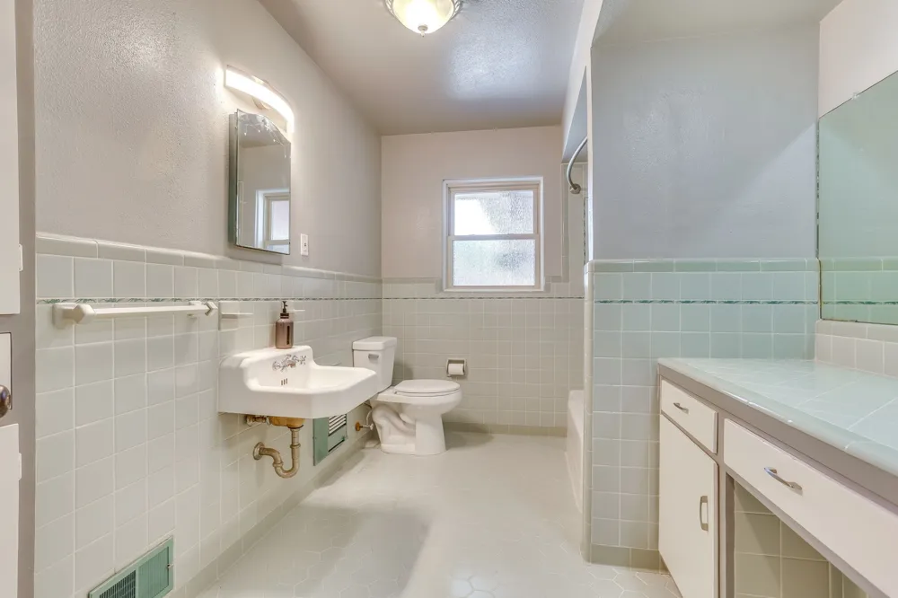 1839 Shelmire Drive Dallas, TX 75224