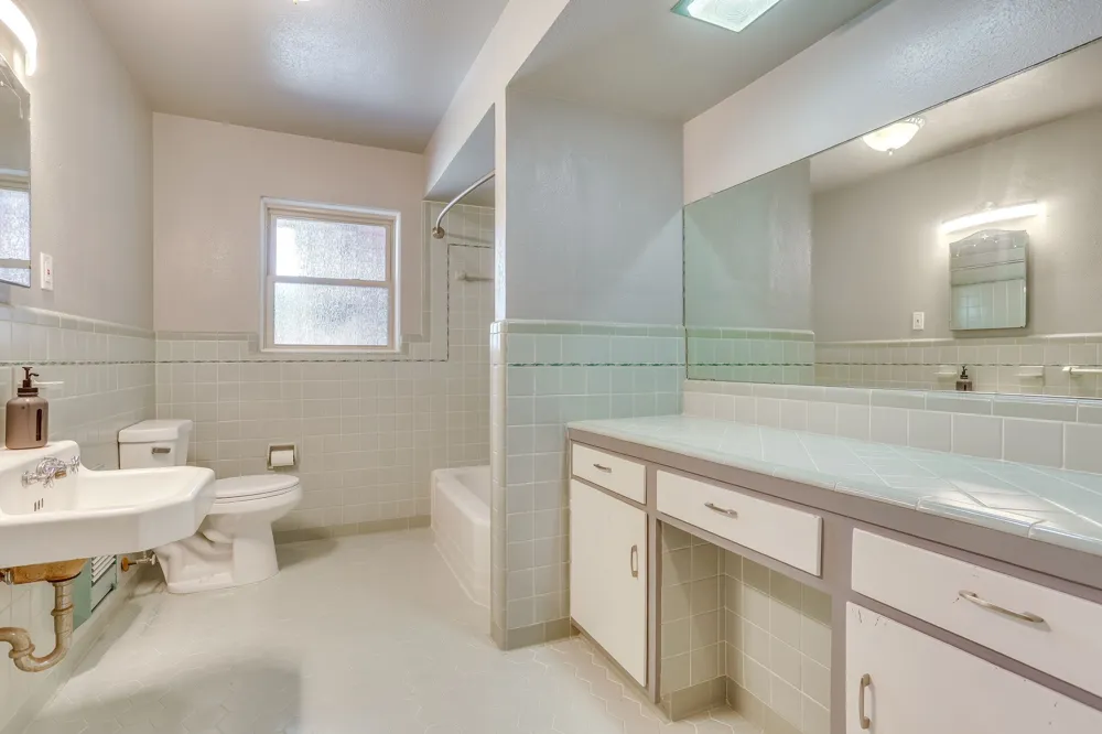 1839 Shelmire Drive Dallas, TX 75224