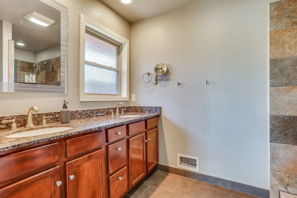 1839 Shelmire Drive Dallas, TX 75224