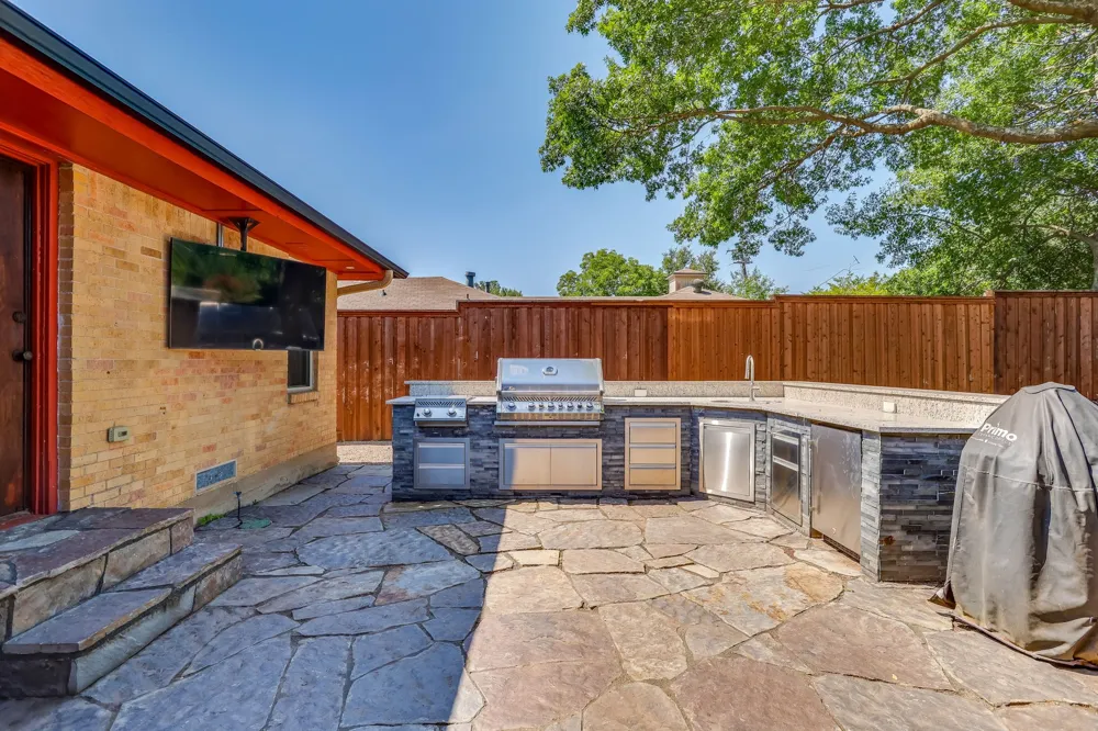 1839 Shelmire Drive Dallas, TX 75224