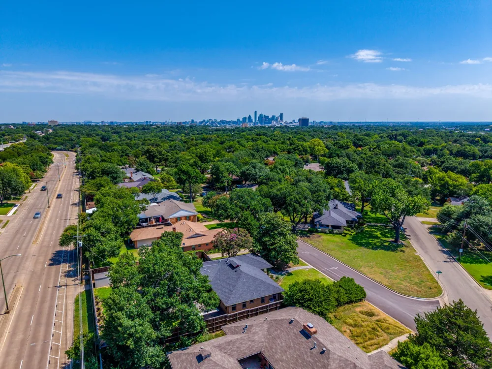 1839 Shelmire Drive Dallas, TX 75224