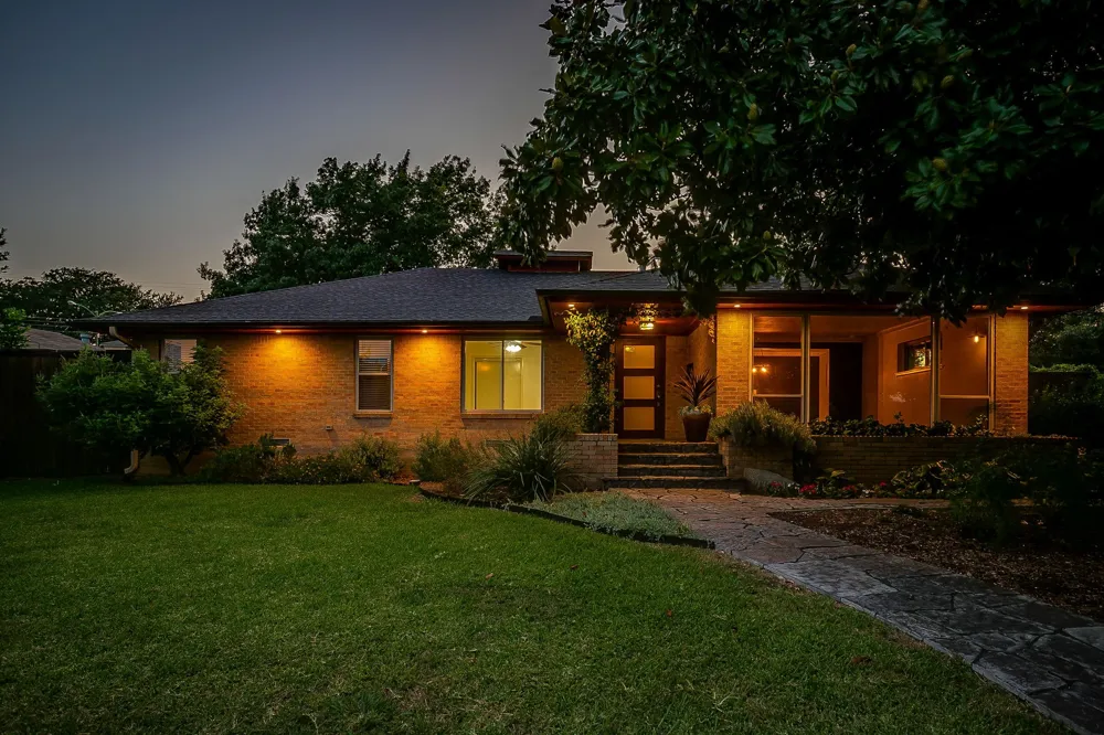 1839 Shelmire Drive Dallas, TX 75224